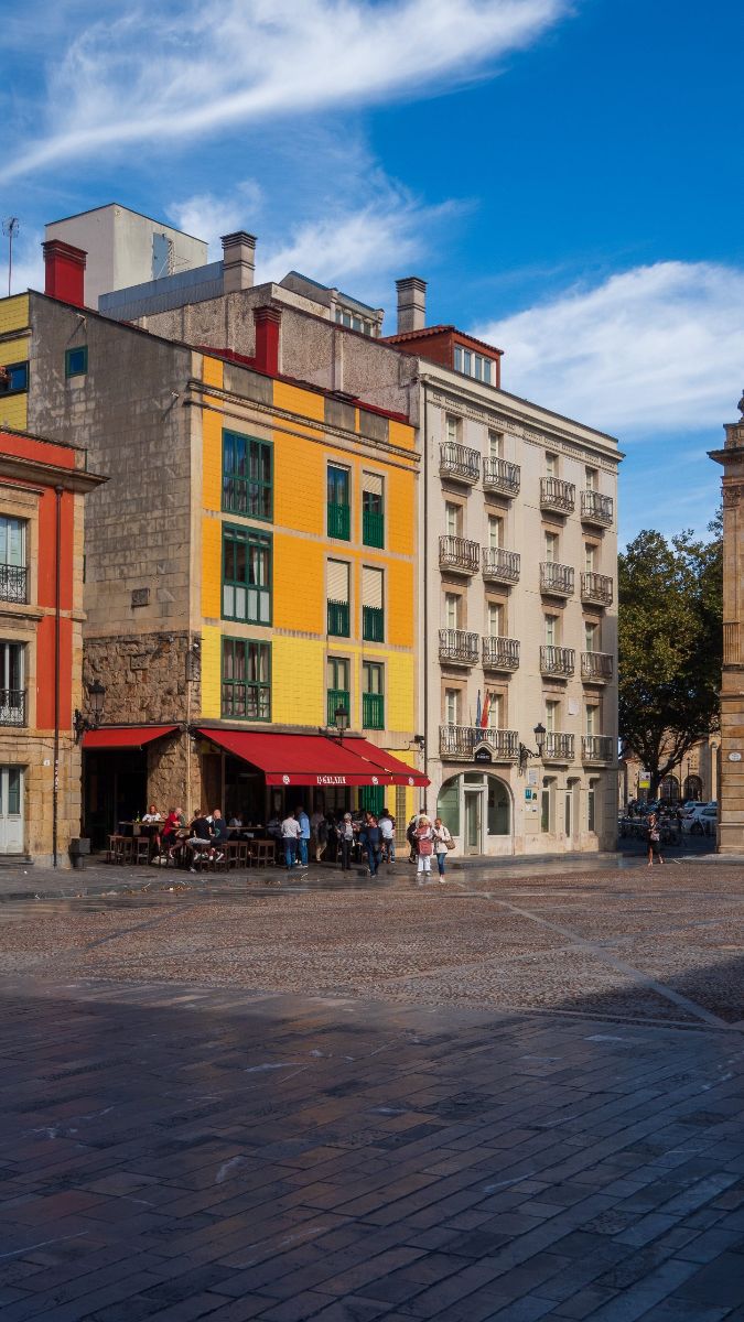 EDIFICIO CALLE LAS CRUCES CIMADEVILLA — imagen 3