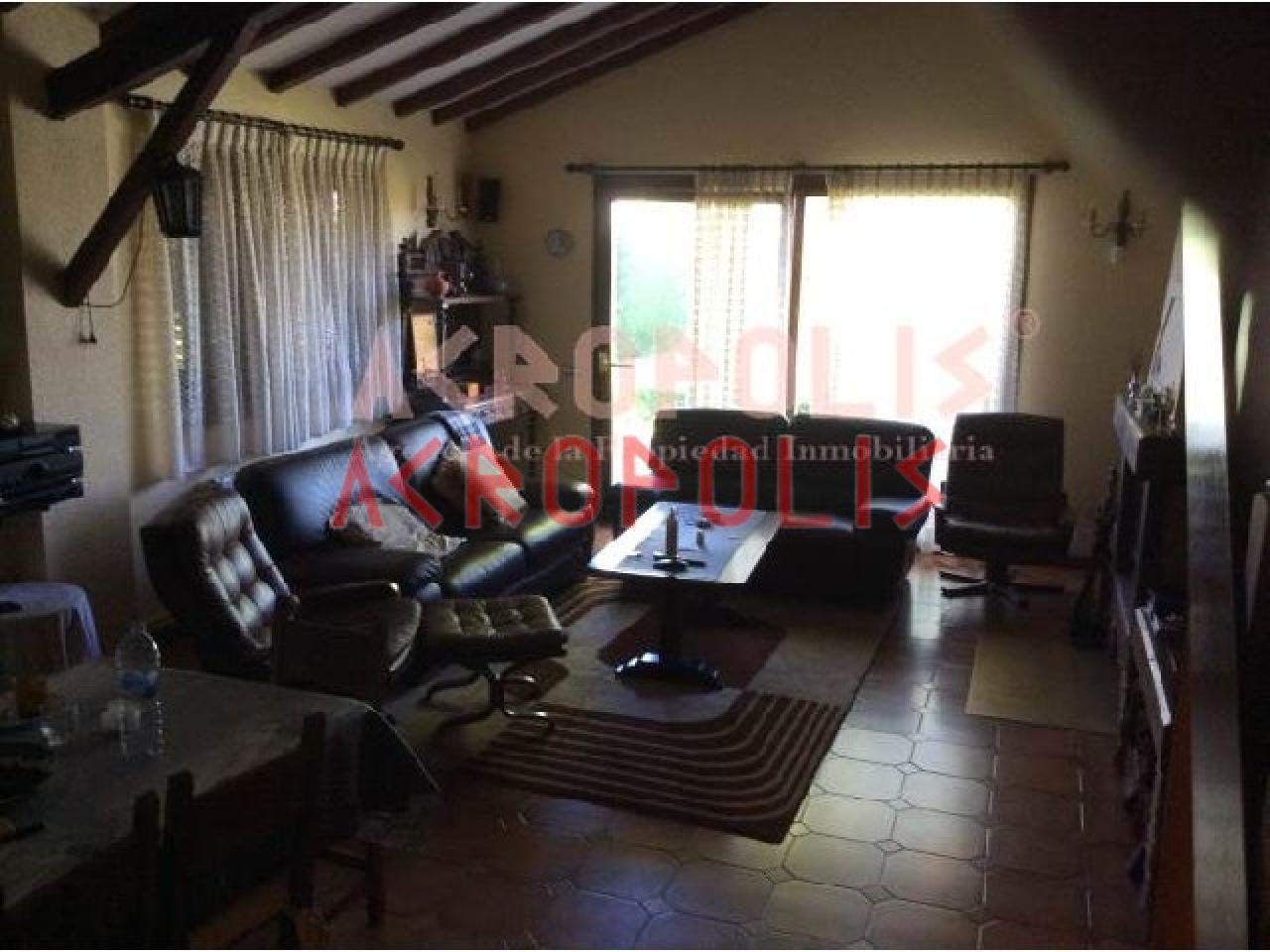 VENTA DE CASA EN SAN MIGUEL DEL VALLE, ZAMORA