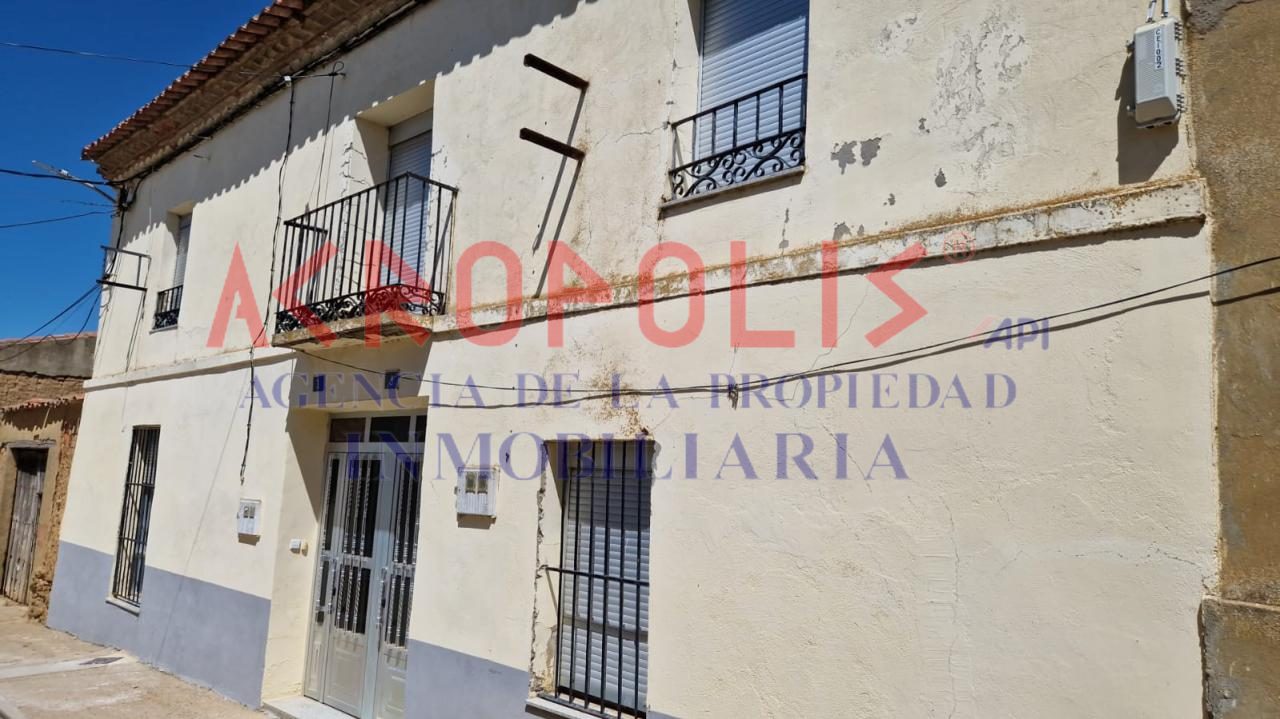 VENTA DE CASA EN VILLALOBOS