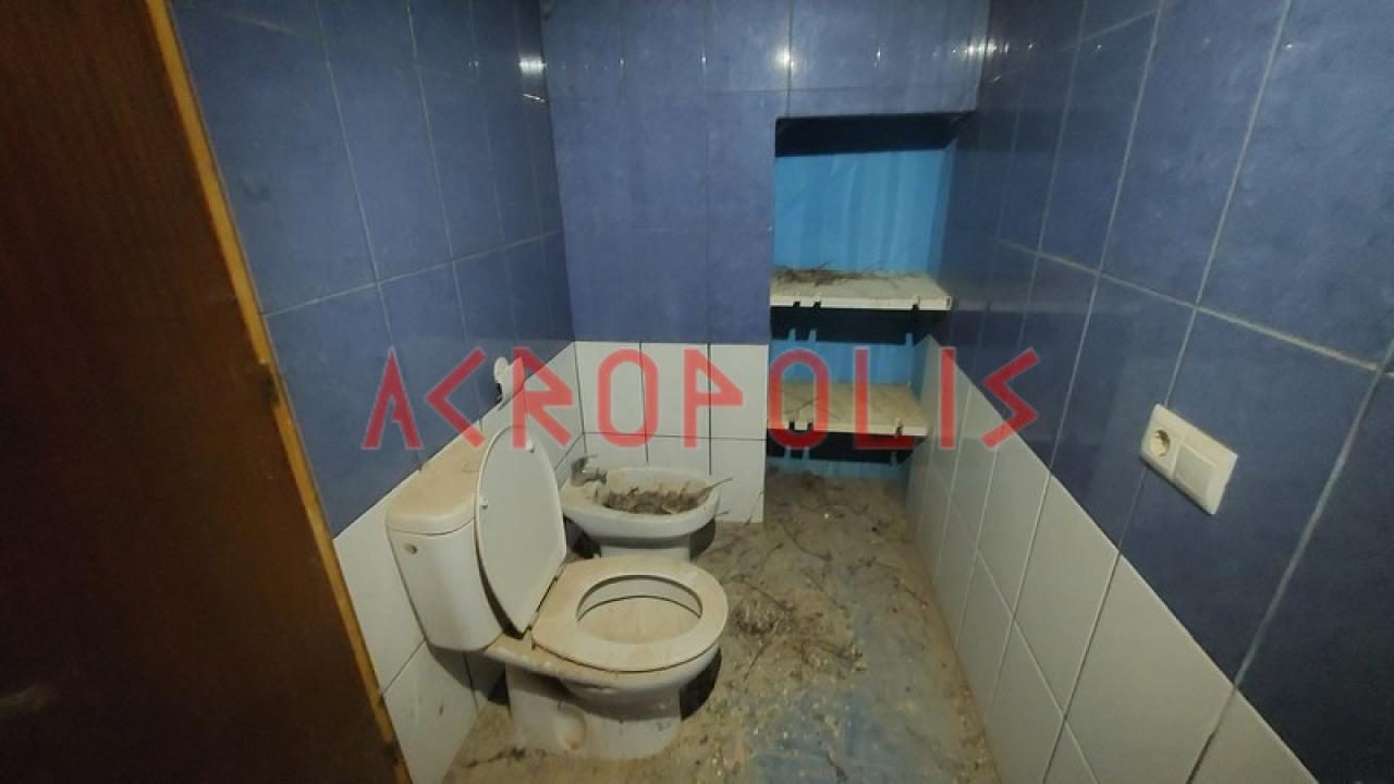 VENTA DE CASA EN VEZDEMARBÁN