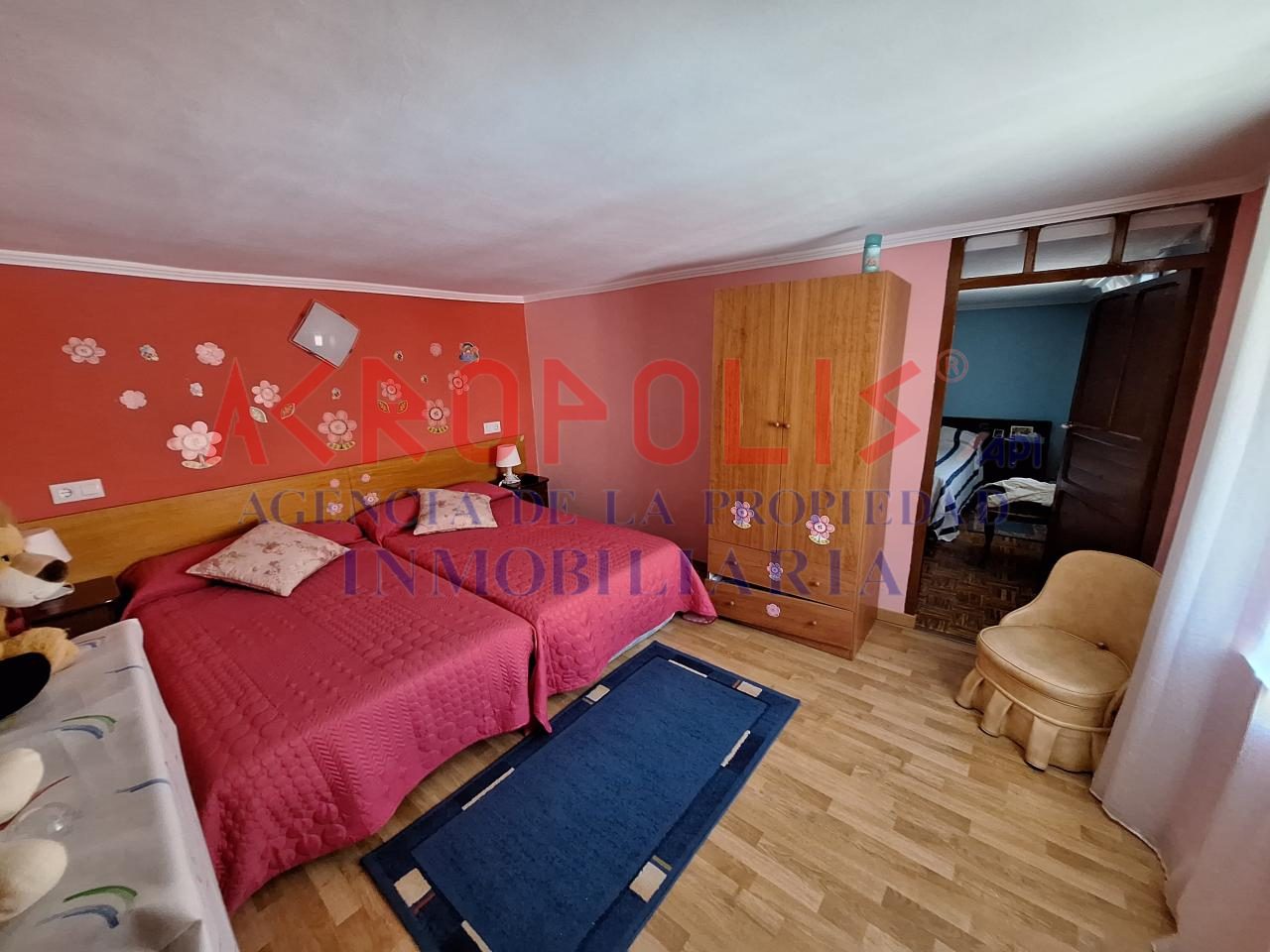 CASA EN VENTA EN SAN MIGUEL DEL VALLE, ZAMORA