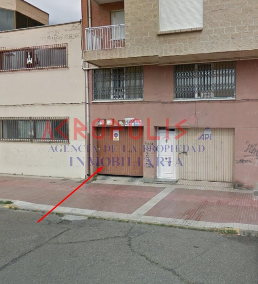 VENTA O ALQUILER DE VARIAS PLAZAS DE GARAJE EN BENAVENTE