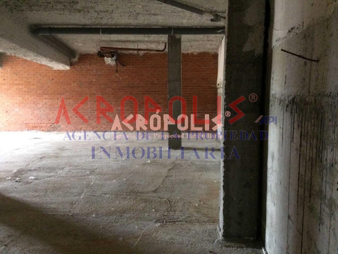 LOCAL LUIS MORAN 61 1C VENTA