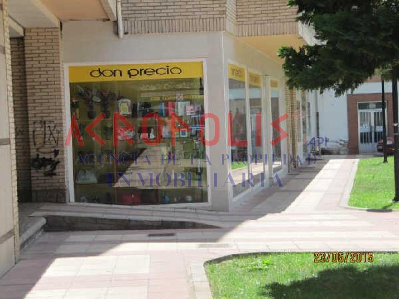 LOCAL COMERCIAL EN VENTA EN LA ROBLA, LEON - Foto 3