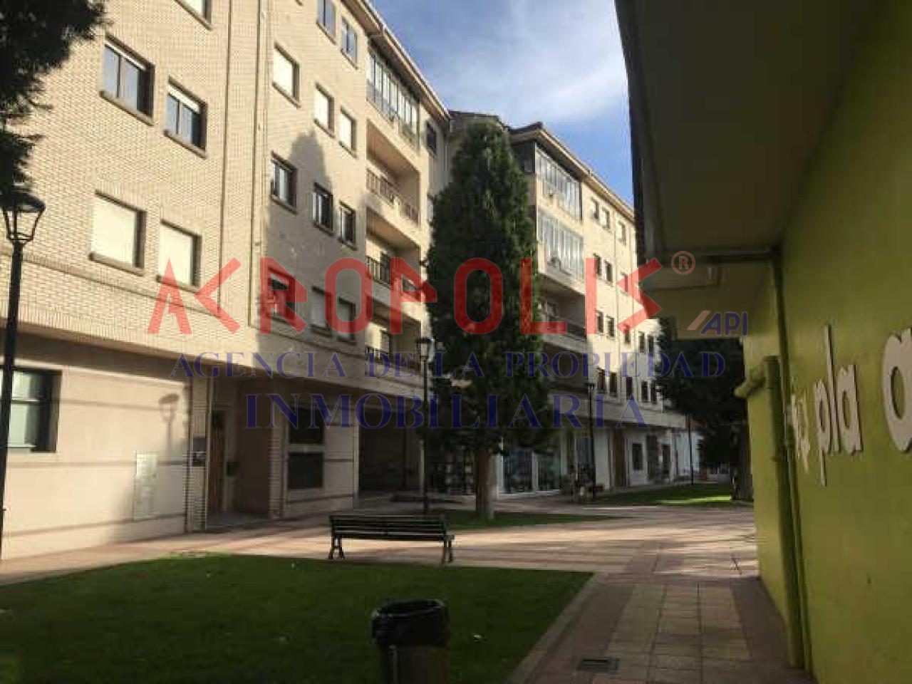 LOCAL COMERCIAL EN VENTA EN LA ROBLA, LEON - Foto 7