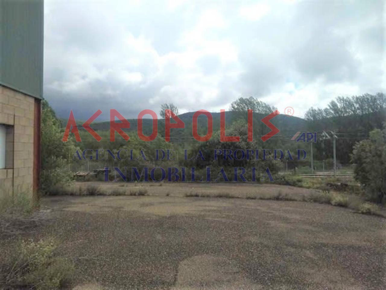 VENTA DE LOCAL EN CUADROS