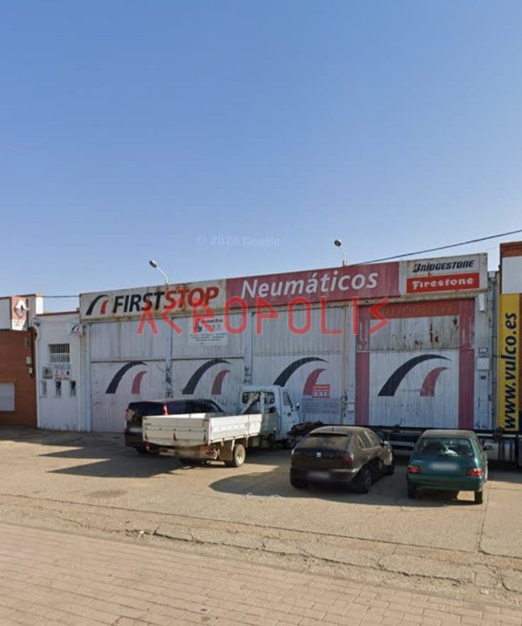 Nave Idustrial en Avenida Federico Silva Muñoz, 159 (Benavente)