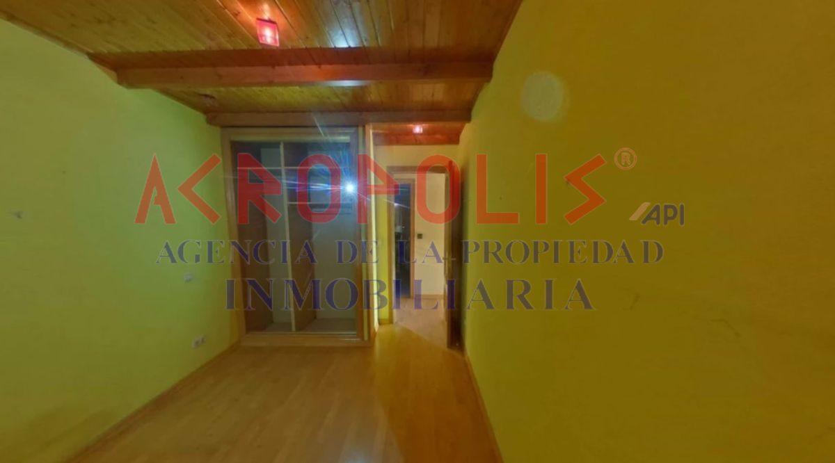 VENTA DE CASA CON PARCELA EN LA POLA DE GORDÓN, LEÓN - Foto 25