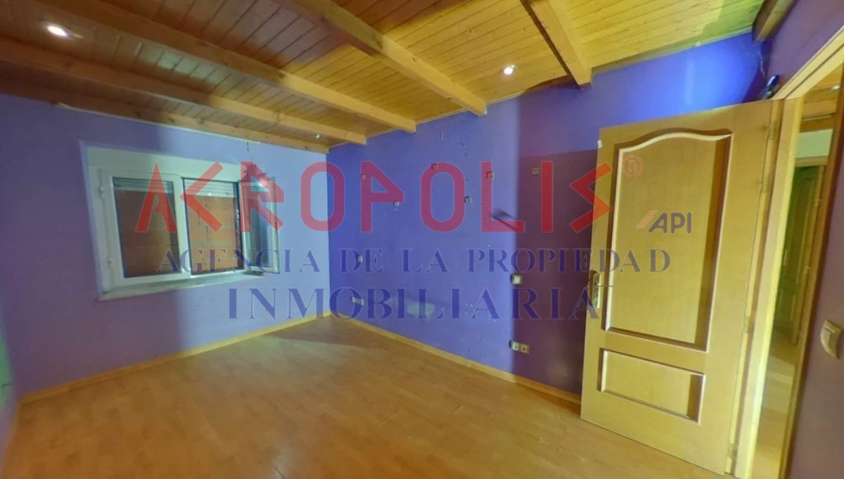 VENTA DE CASA CON PARCELA EN LA POLA DE GORDÓN, LEÓN - Foto 28