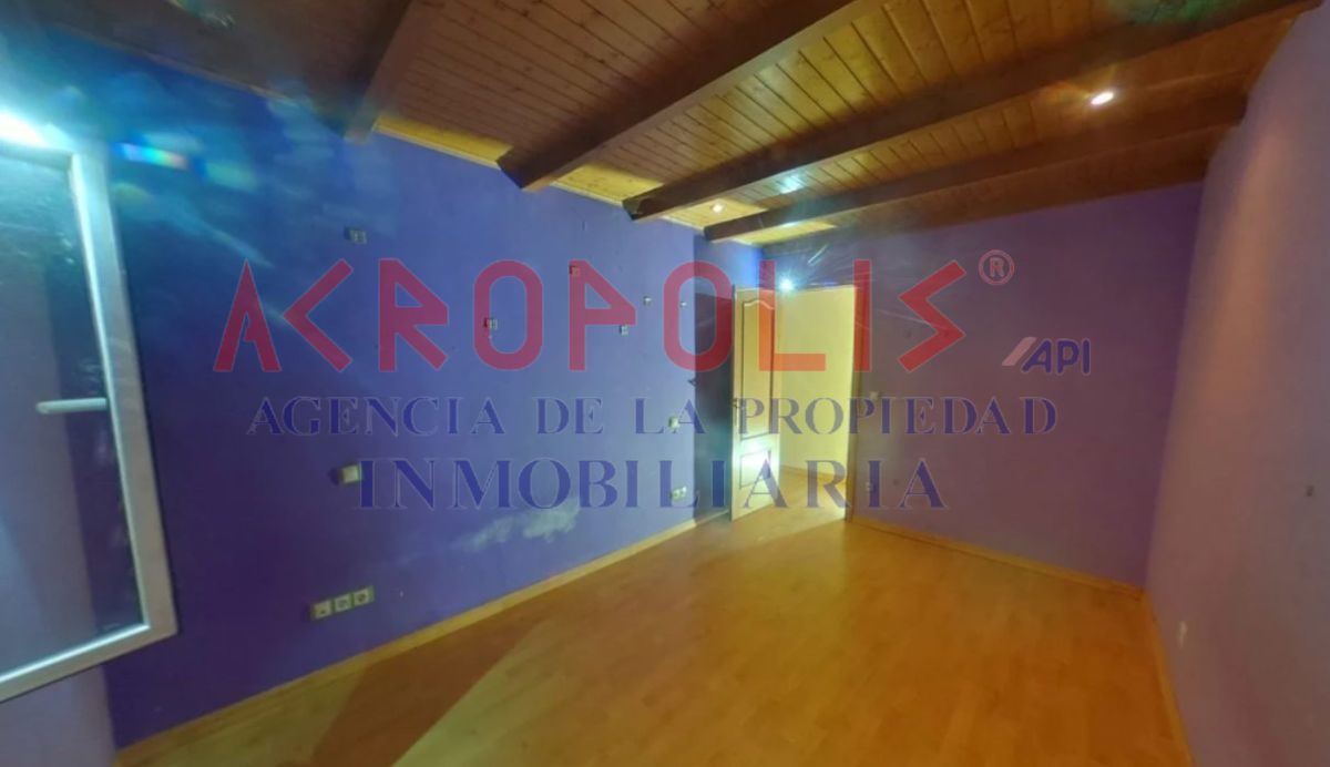 VENTA DE CASA CON PARCELA EN LA POLA DE GORDÓN, LEÓN - Foto 30