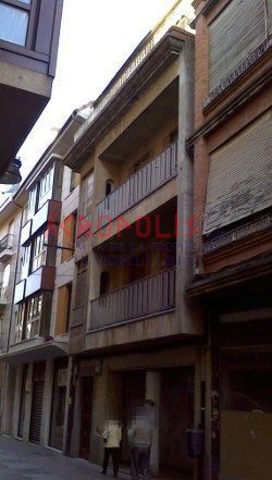 VENTA DE EDIFICIO EN BENAVENTE