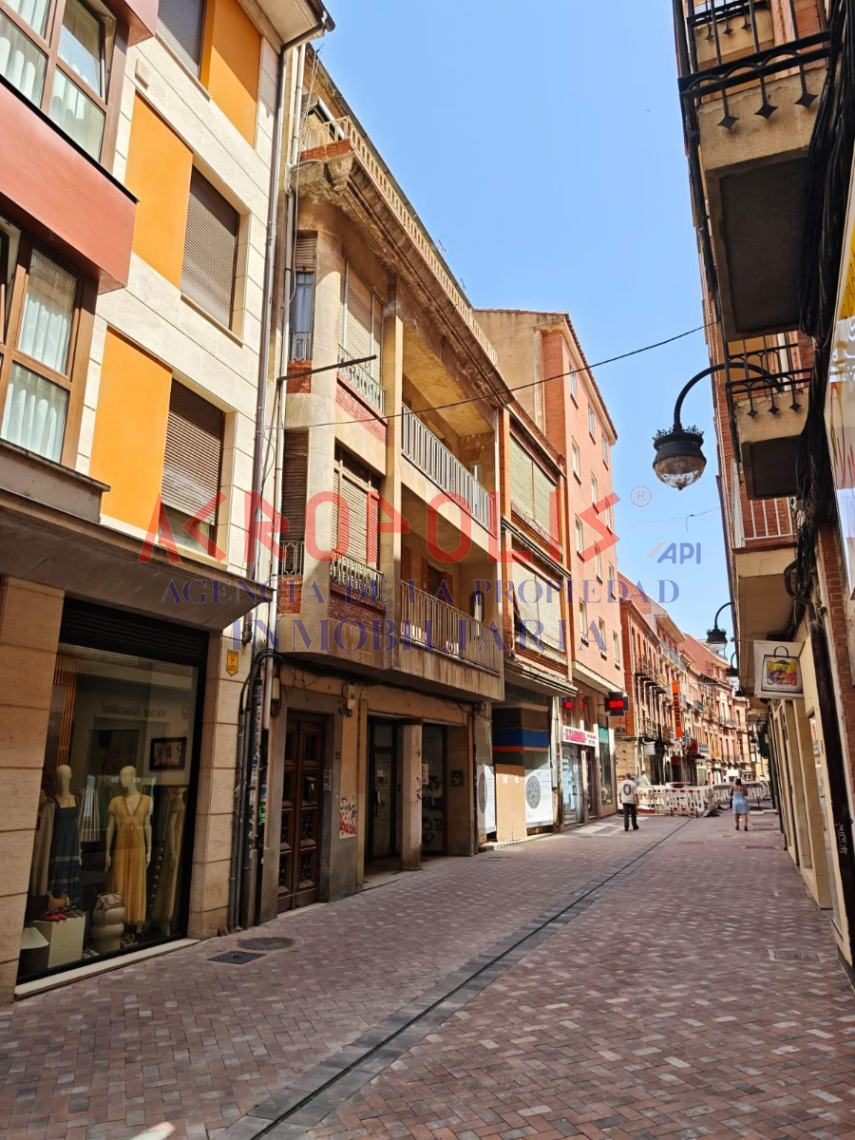VENTA DE EDIFICIO EN BENAVENTE