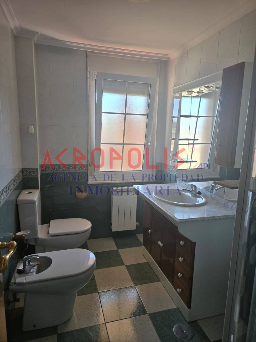 VENTA DE CASA ADOSADA EN GRADEFES, LEÓN - Foto 24