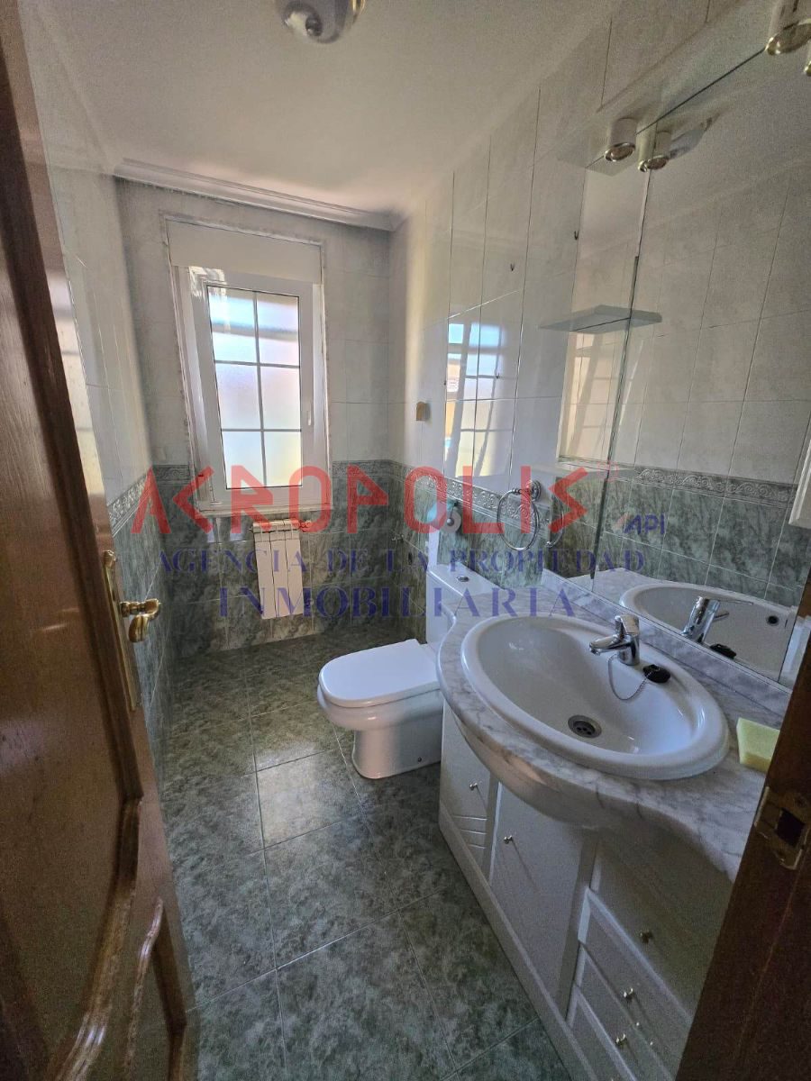 VENTA DE CASA ADOSADA EN GRADEFES, LEÓN - Foto 27