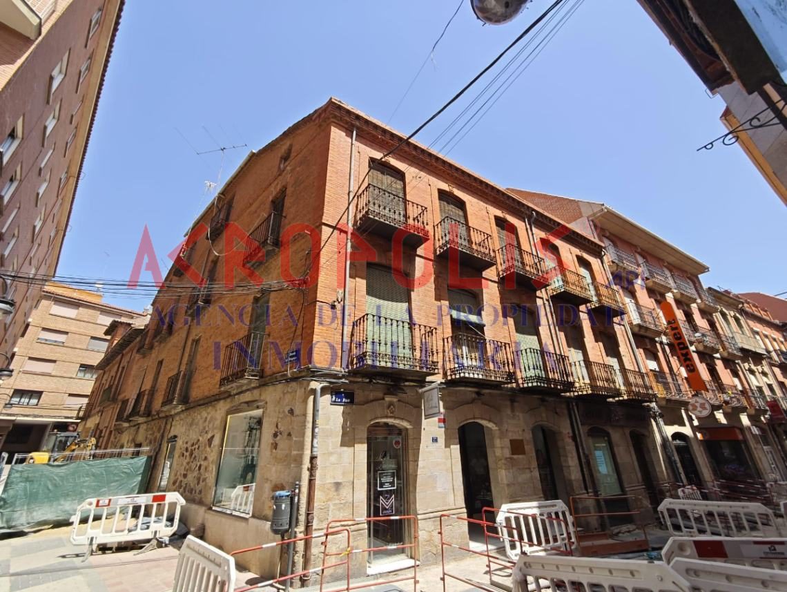 VENTA DE PISO A REFORMAR