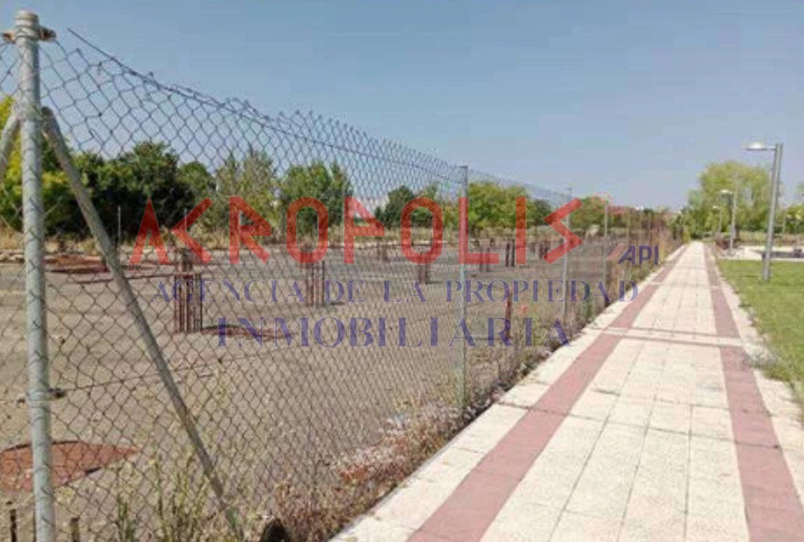 VENTA DE OBRA PARADA EN LEÓN
