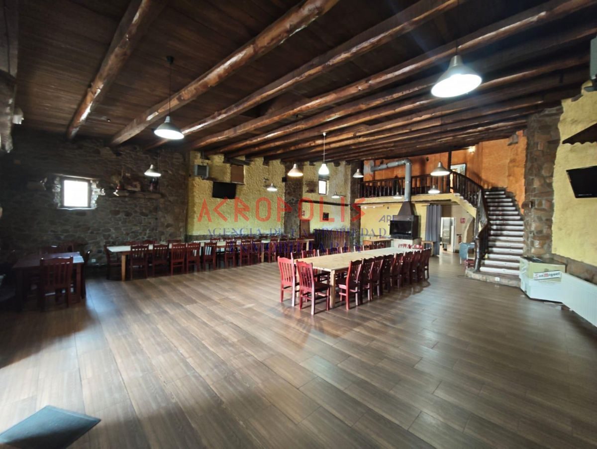 VENTA DE BODEGA - RESTAURANTE EN POBLADURA DEL VALLE - Foto 7