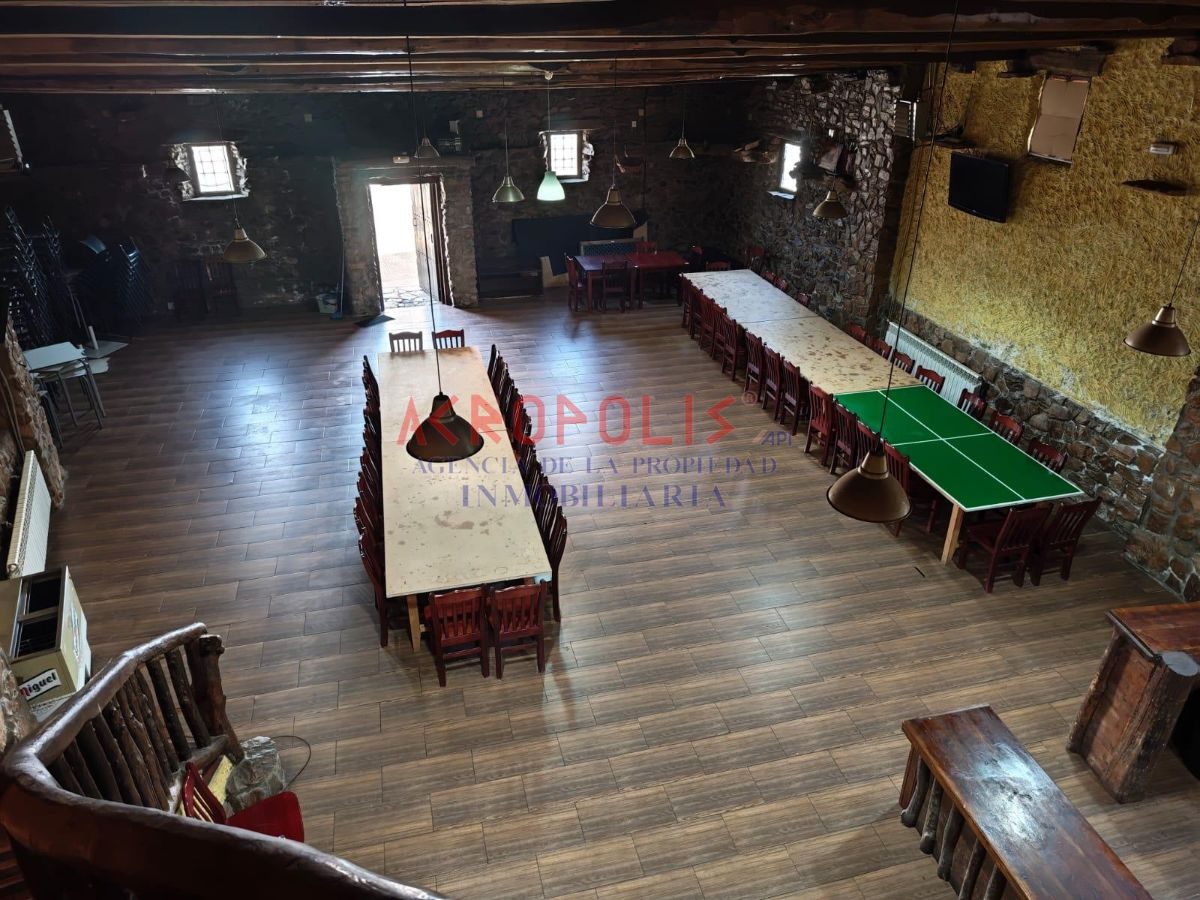 VENTA DE BODEGA - RESTAURANTE EN POBLADURA DEL VALLE - Foto 9