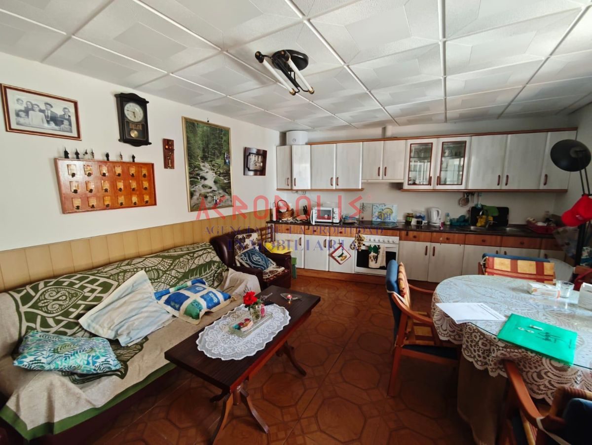 VENTA DE CASA EN SANTA CROYA DE TERA