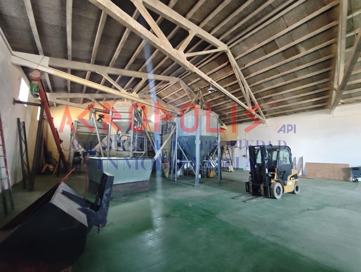 VENTA DE NAVE INDUSTRIAL EN QUIRUELAS - Foto 5