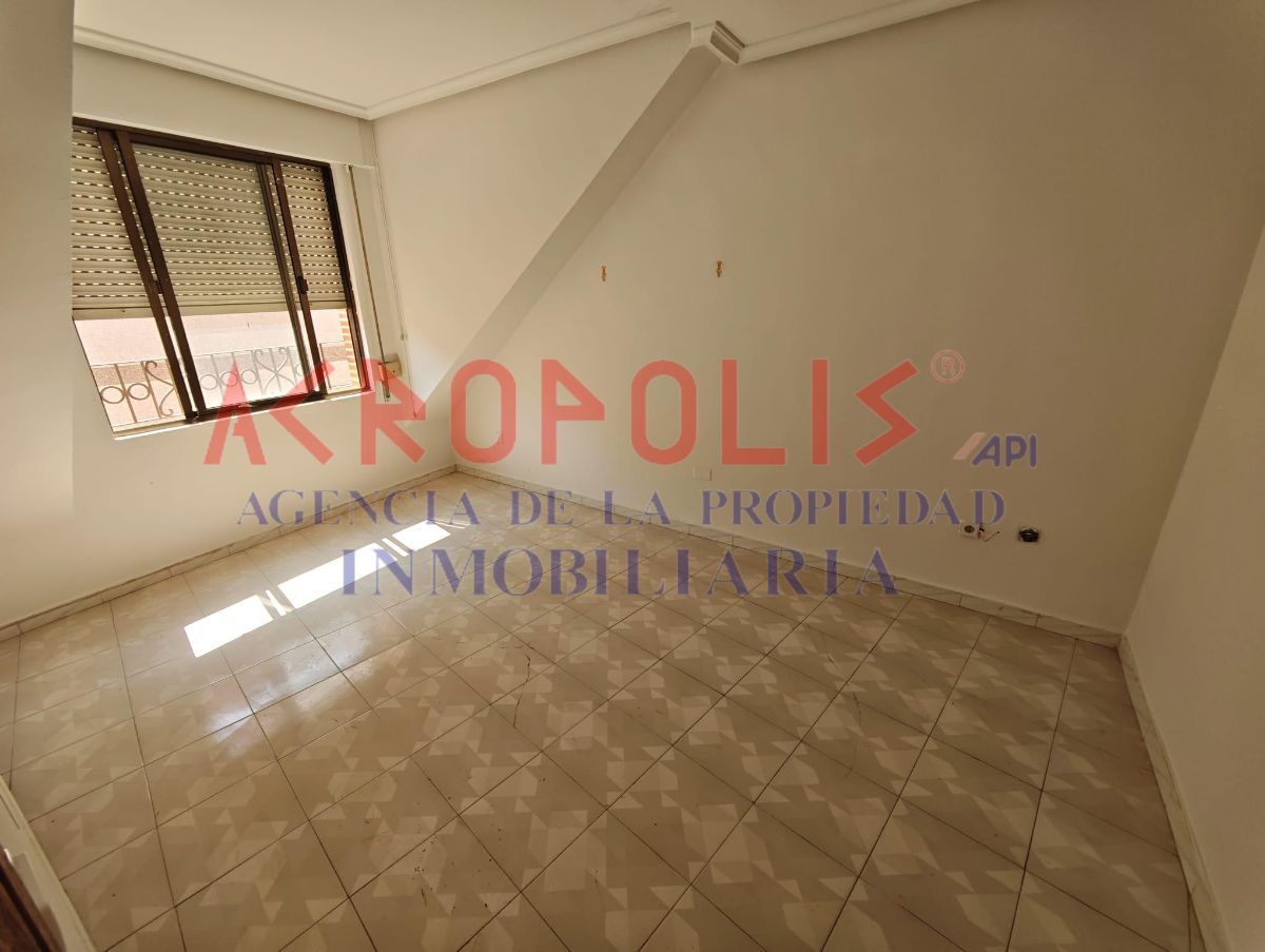 VENTA DE PISO A REFORMAR EN BENAVENTE