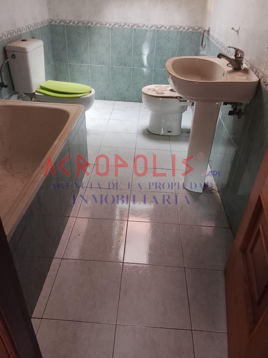 VENTA DE PISO EN BEMBIBRE, LEÓN - Foto 5