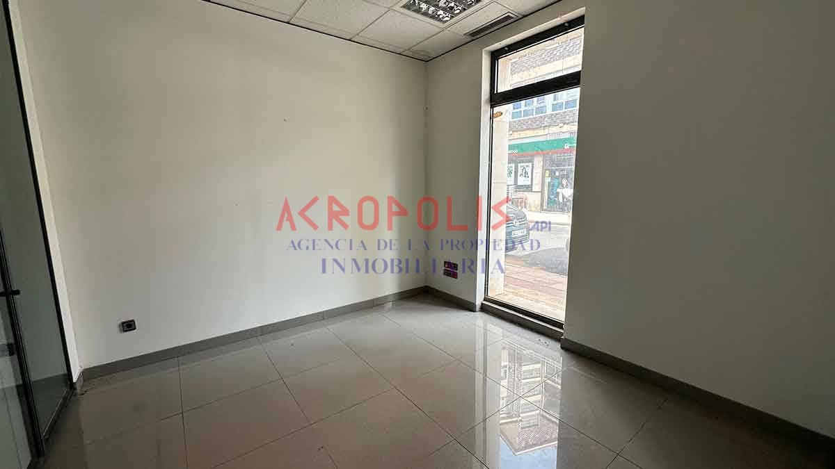 VENTA DE LOCAL COMERCIAL EN CISTIERNA, LEÓN - Foto 16