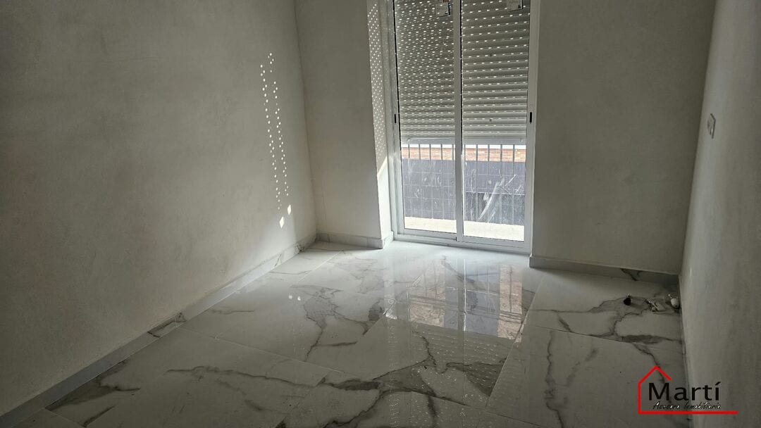 Casa con terraza y reforma avanzada en la zona del río de Burriana - Foto 11