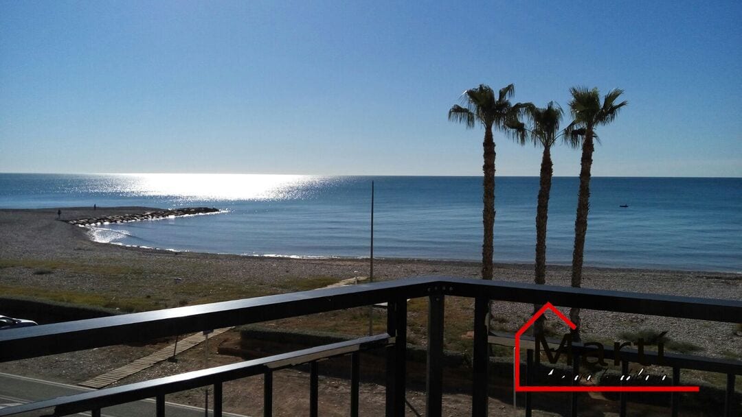 TU CASA FAMILIAR FRENTE AL MAR EN LA PLAYA DEL ARENAL - Foto 3