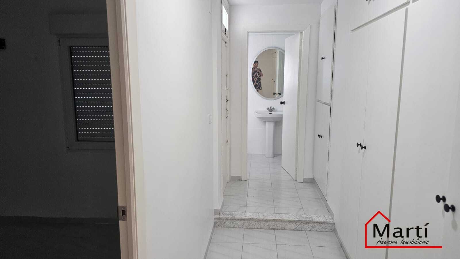 Chalet esquinero reformado de 4 habitaciones con terraza en Burriana - Foto 21