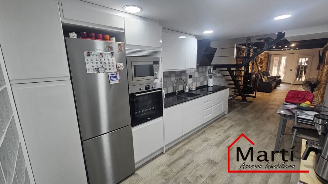 CASA CON ENCANTO, POSIBILIDAD DE OPCION A COMPRA - Foto 12