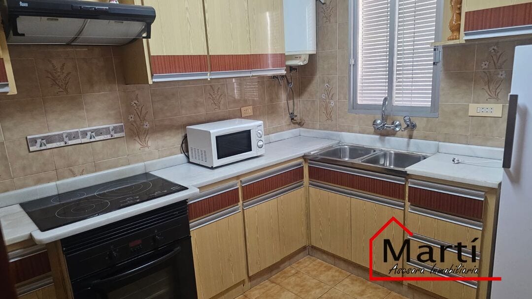 Piso amplio y luminoso con balcón y trastero en Burriana - Foto 9