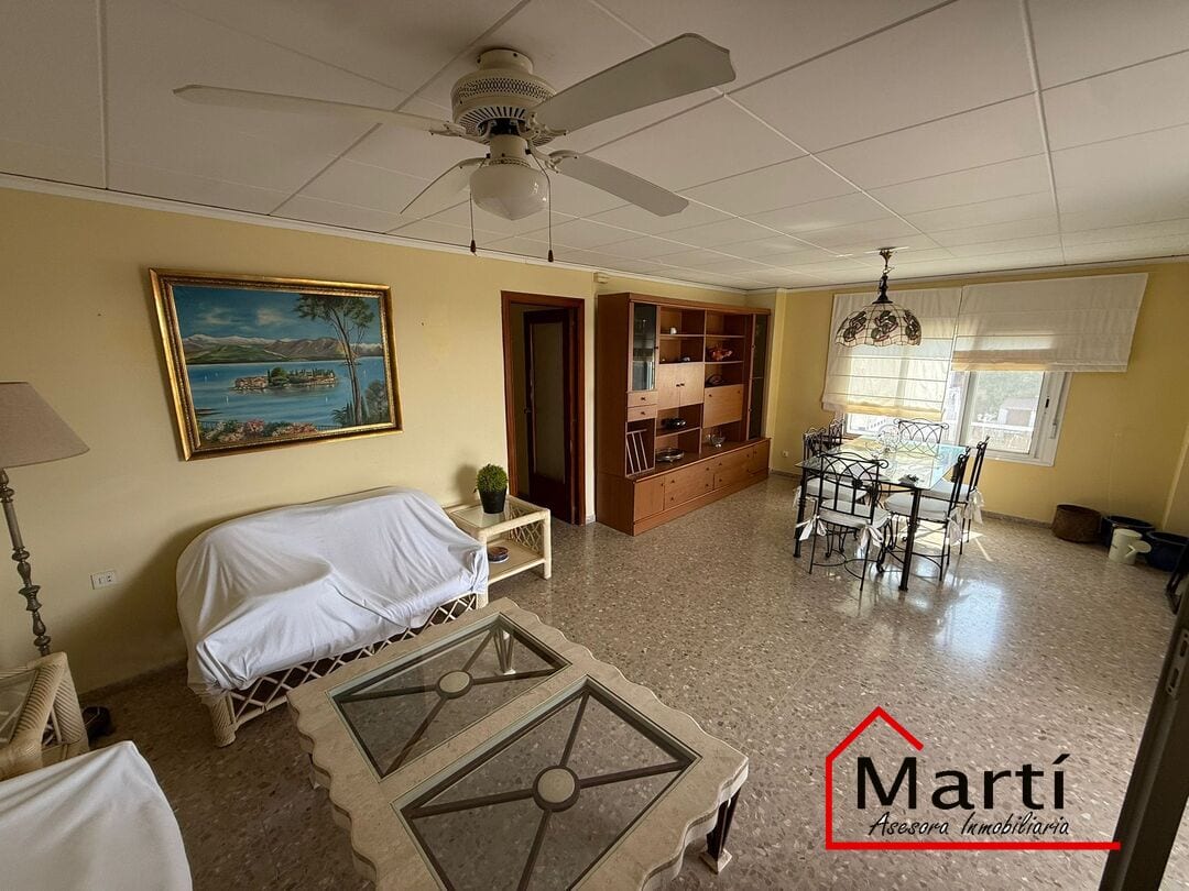 Chalet a 100 metros de la playa en el Grao, 8 habitaciones ideal para dos familias - Foto 38