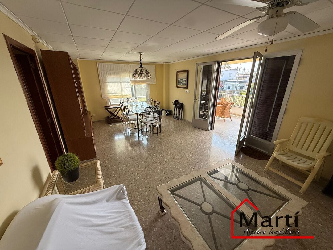 Chalet a 100 metros de la playa en el Grao, 8 habitaciones ideal para dos familias - Foto 51