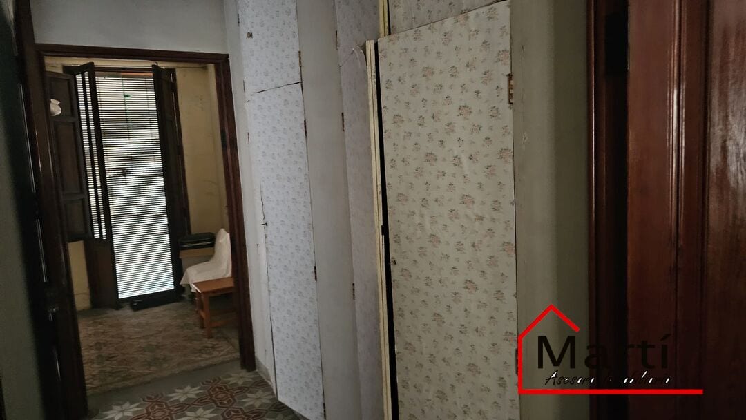 CASA EXTERIOR CON ACCESO A DOS CALLES Y GRAN POTENCIAL - Foto 4