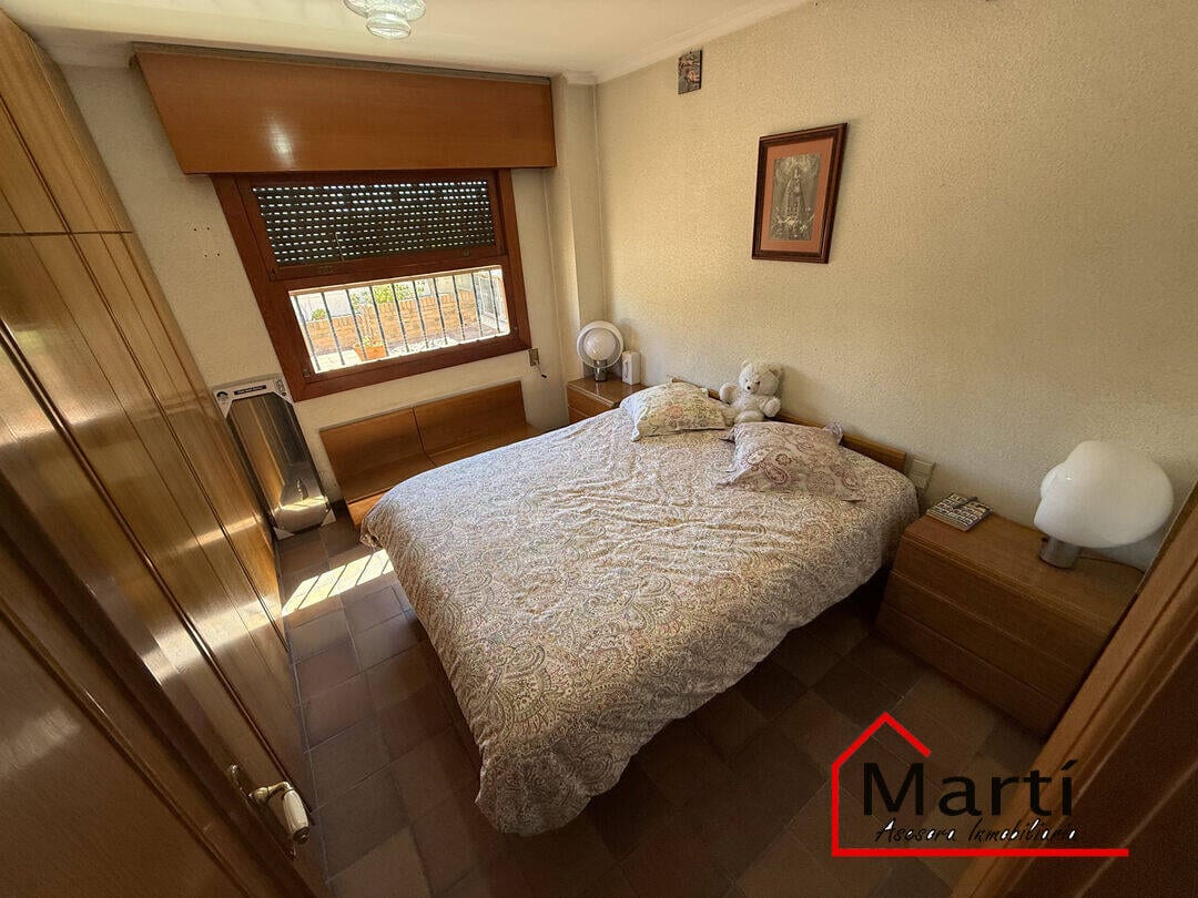 Casa amplia de tres plantas en zona céntrica, con múltiples espacios y terrazas - Foto 36