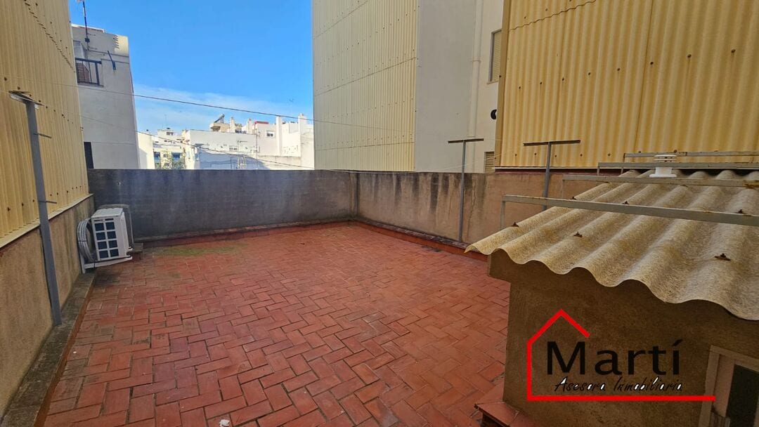 Casa unifamiliar a 100m de la playa en el Grao de Burriana con garaje para 5 coches y gran potencial - Foto 26