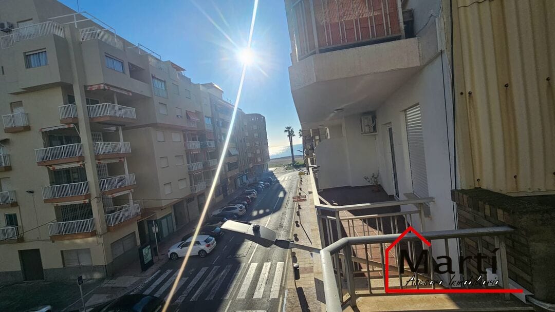 Casa unifamiliar a 100m de la playa en el Grao de Burriana con garaje para 5 coches y gran potencial - Foto 38
