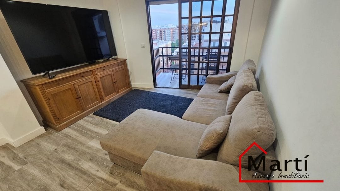 Amplio piso reformado de 4 habitaciones en La Bosca - Foto 6