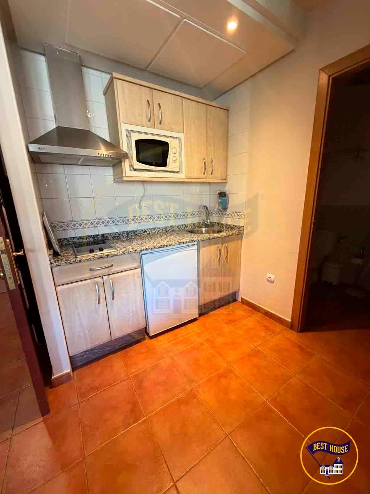 Commercial Cuenca (21)