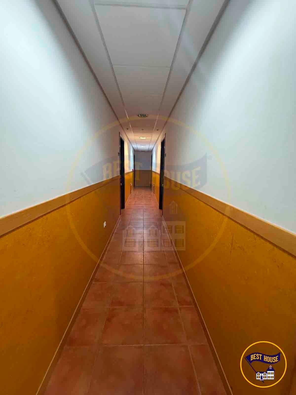 Commercial Cuenca (35)