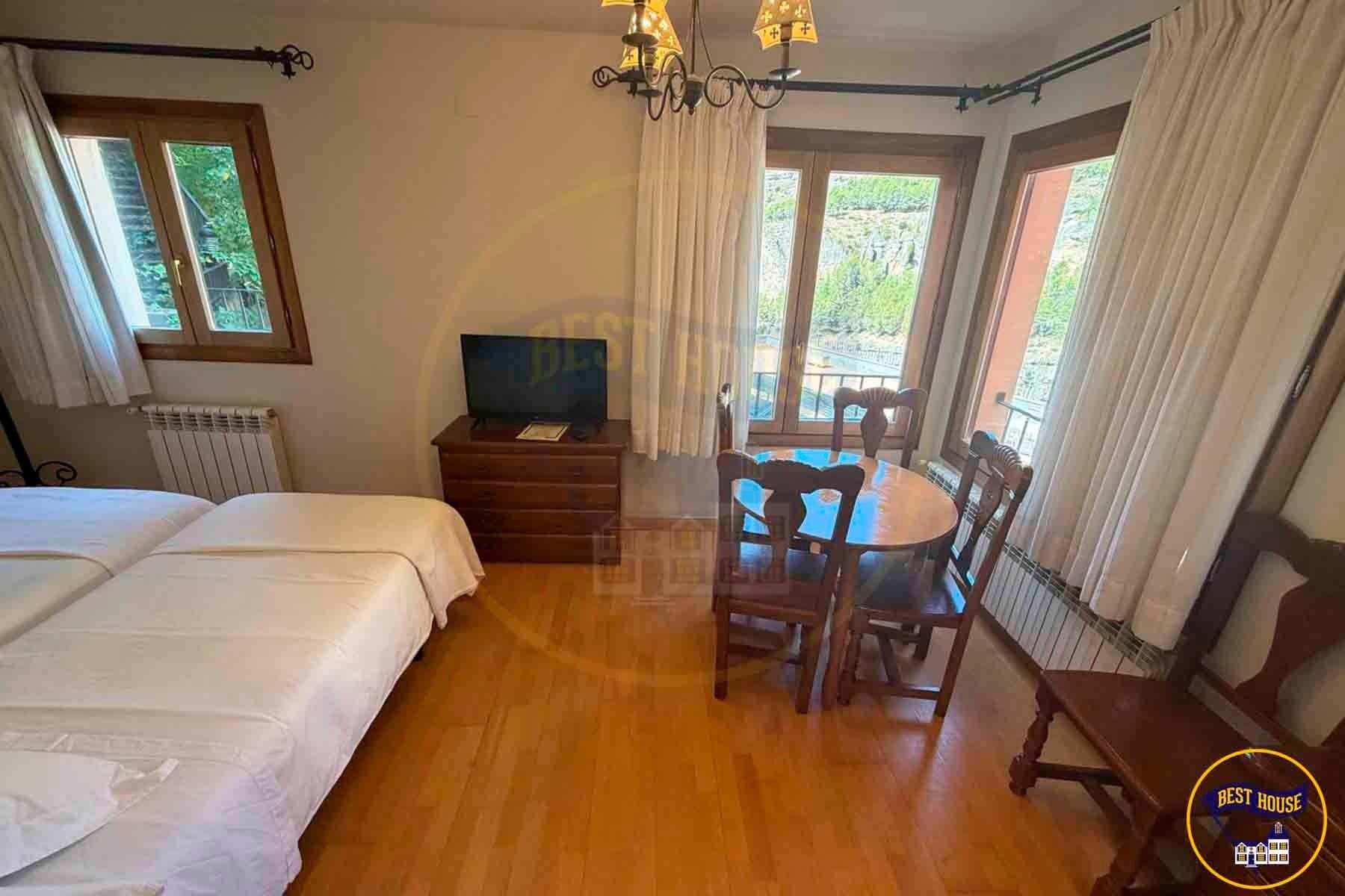 Commercial Cuenca (44)