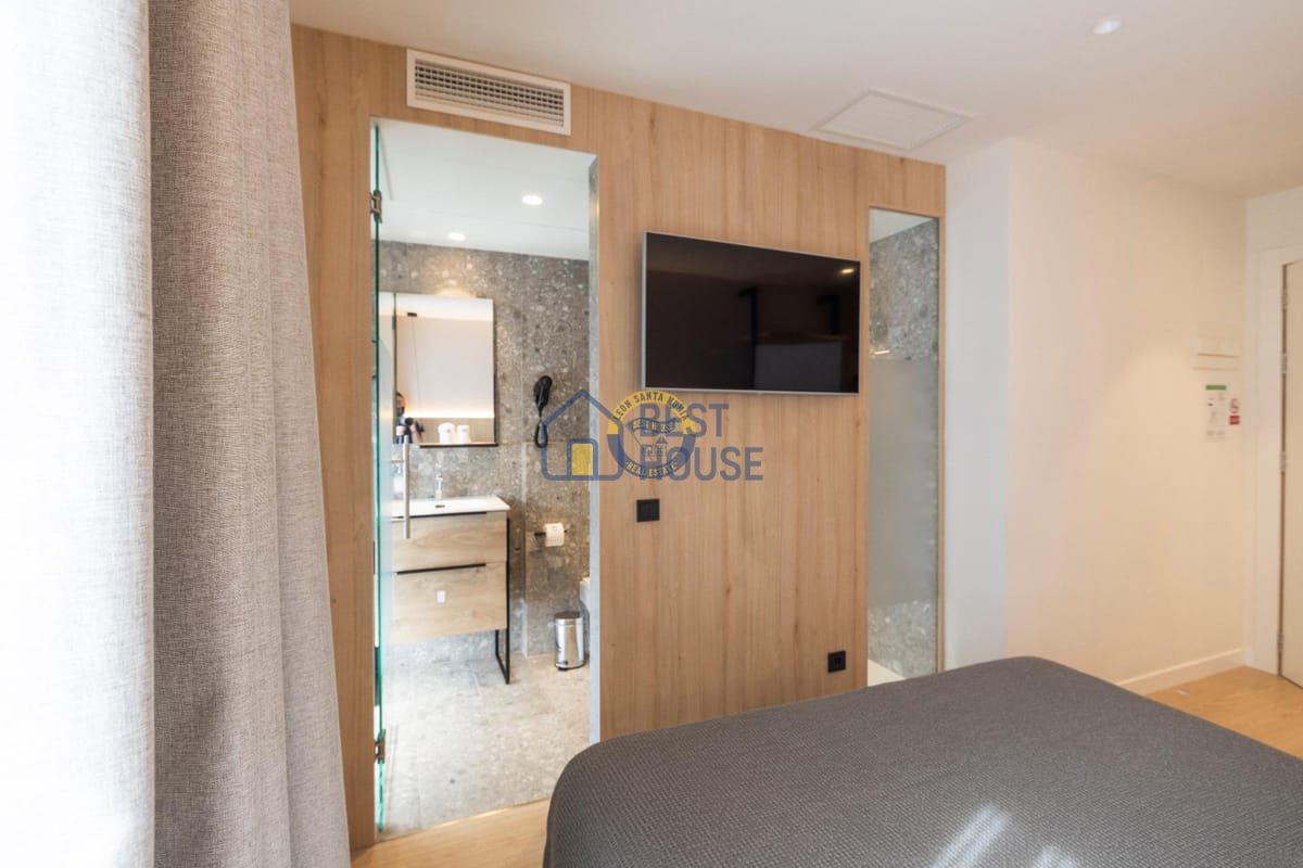 Hotel a la venta en el Casco Antiguo de León, a solo 100 metros de la Catedral. en León - Imagen 22