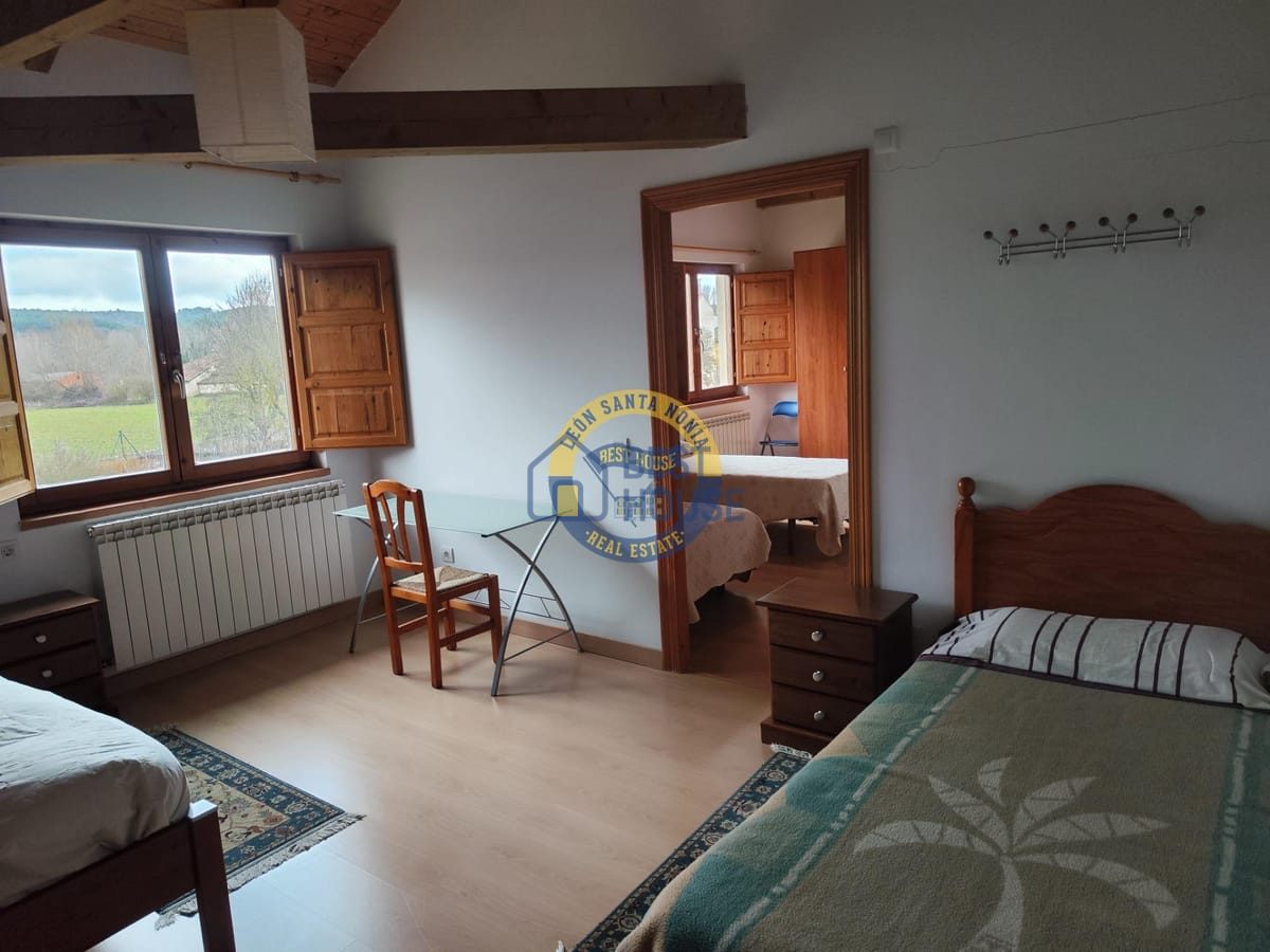 Se vende casa en Villarrodrigo de las Regueras. en Villaquilambre - Imagen 11