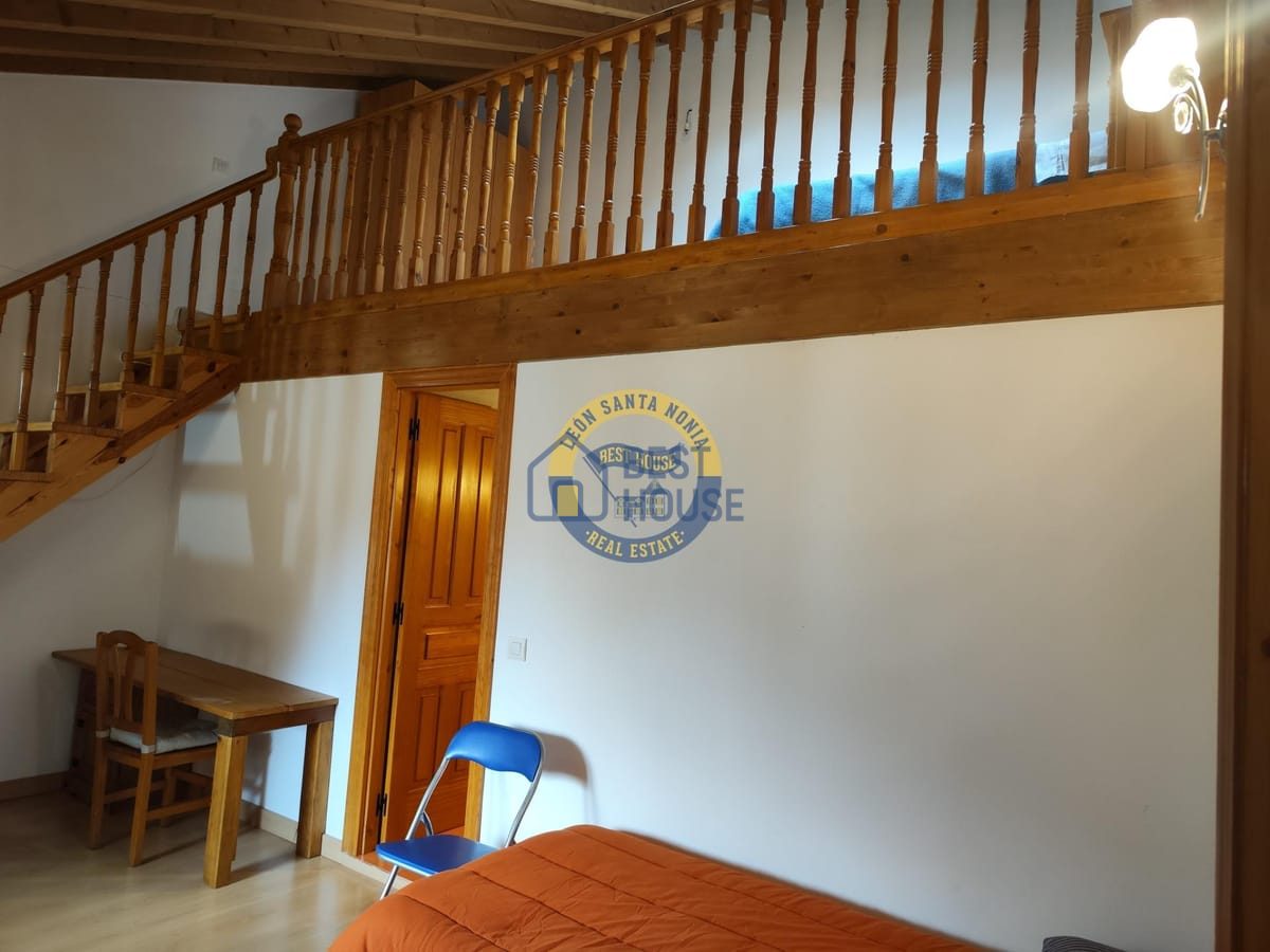Se vende casa en Villarrodrigo de las Regueras. en Villaquilambre - Imagen 60