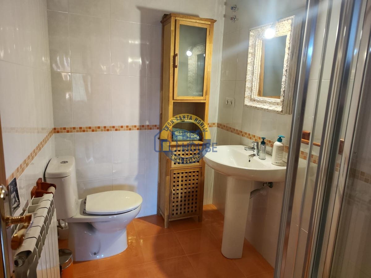 Se vende casa en Villarrodrigo de las Regueras. en Villaquilambre - Imagen 64