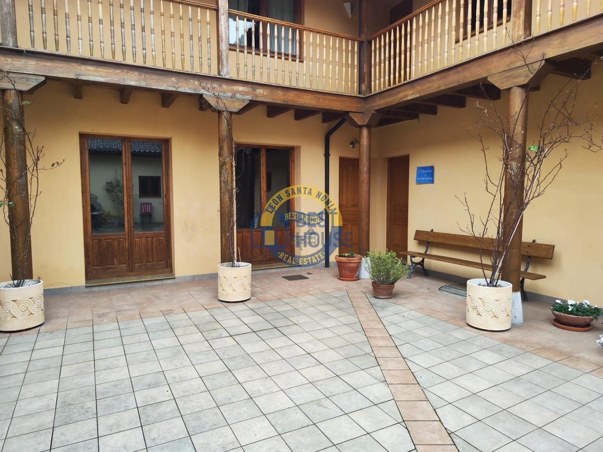 Se vende casa en Villarrodrigo de las Regueras. en Villaquilambre - Imagen 7
