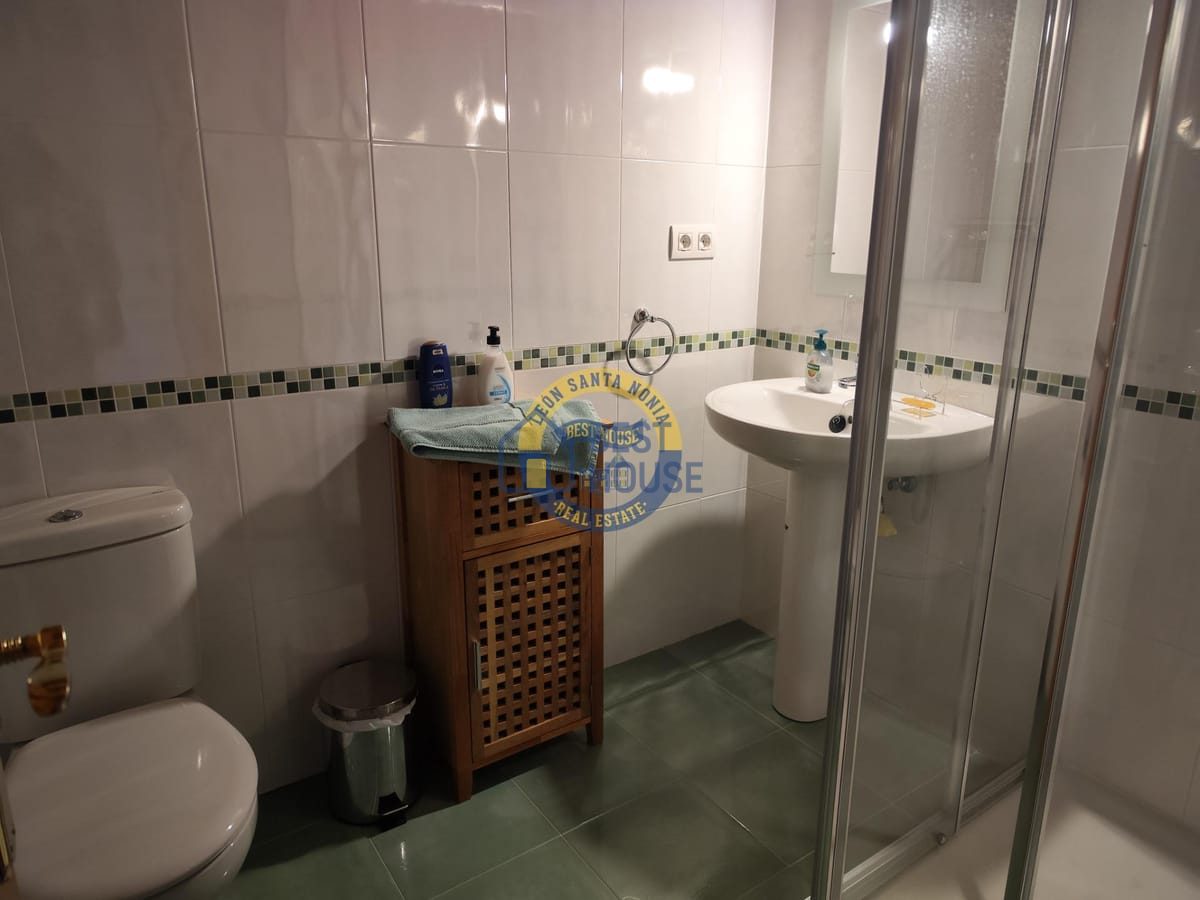 Se vende casa en Villarrodrigo de las Regueras. en Villaquilambre - Imagen 78