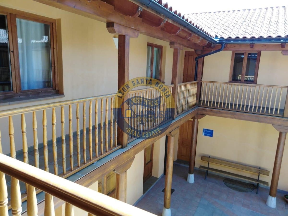 Se vende casa en Villarrodrigo de las Regueras. en Villaquilambre - Imagen 8