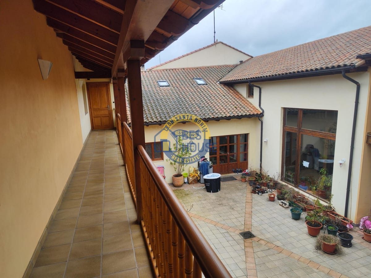 Se vende casa en Villarrodrigo de las Regueras. en Villaquilambre - Imagen 9